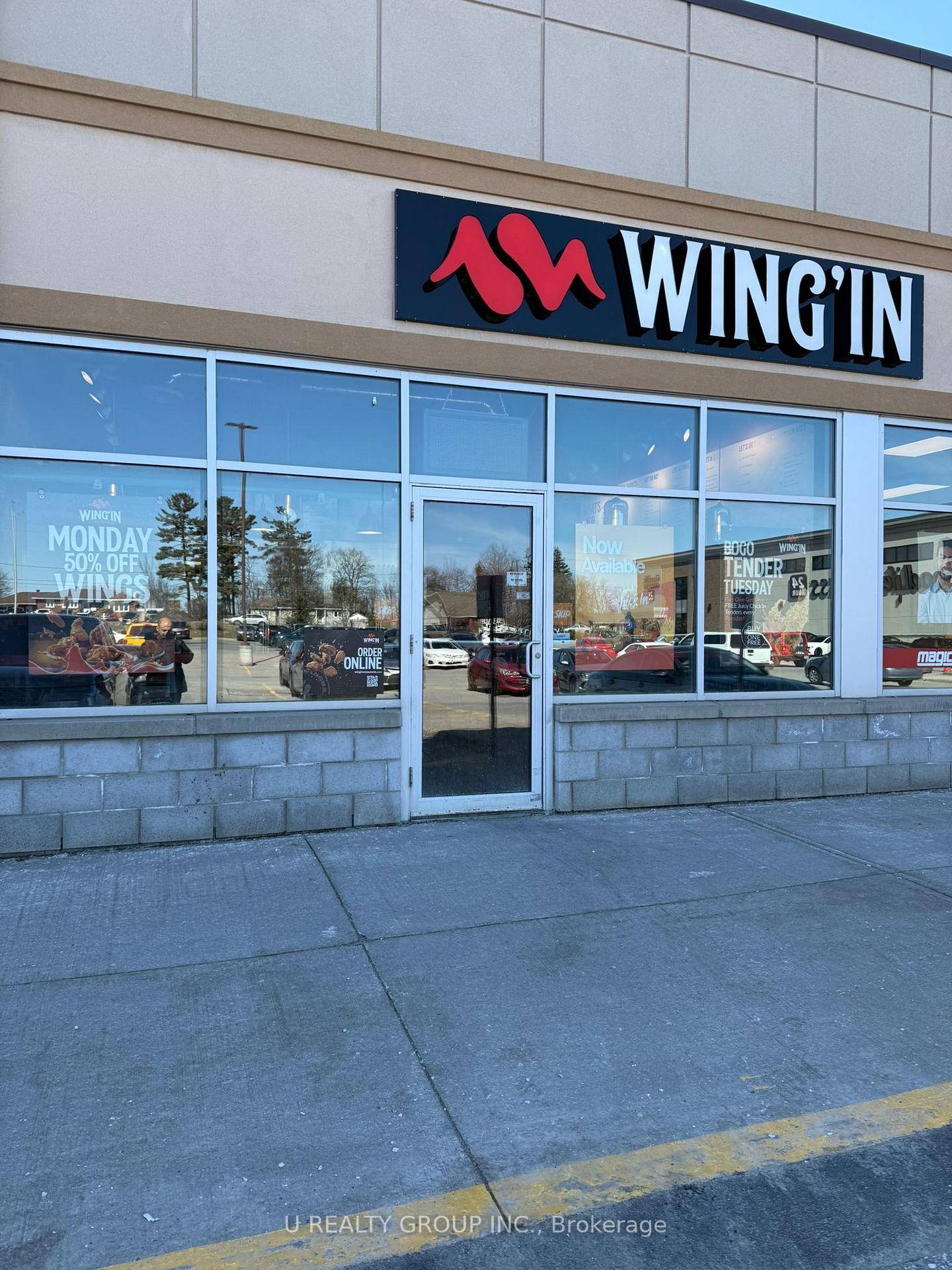 WingIn is a well established, beautifully designed restaurant specializing in Fresh Halal chicken wings, Tenders, sandwiches, and a newly launched concept ; Chickin Fried Chicken, located in the heart of ...