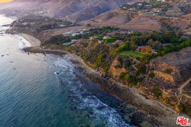 32752   Pacific Coast Hwy Malibu LA