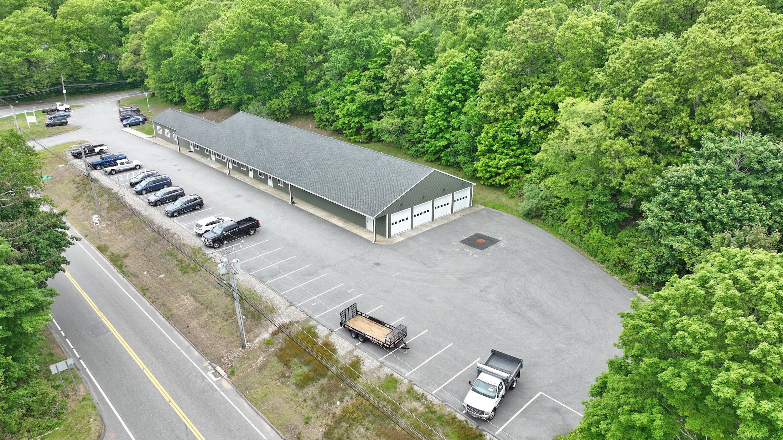 Discover the perfect home for your growing business !