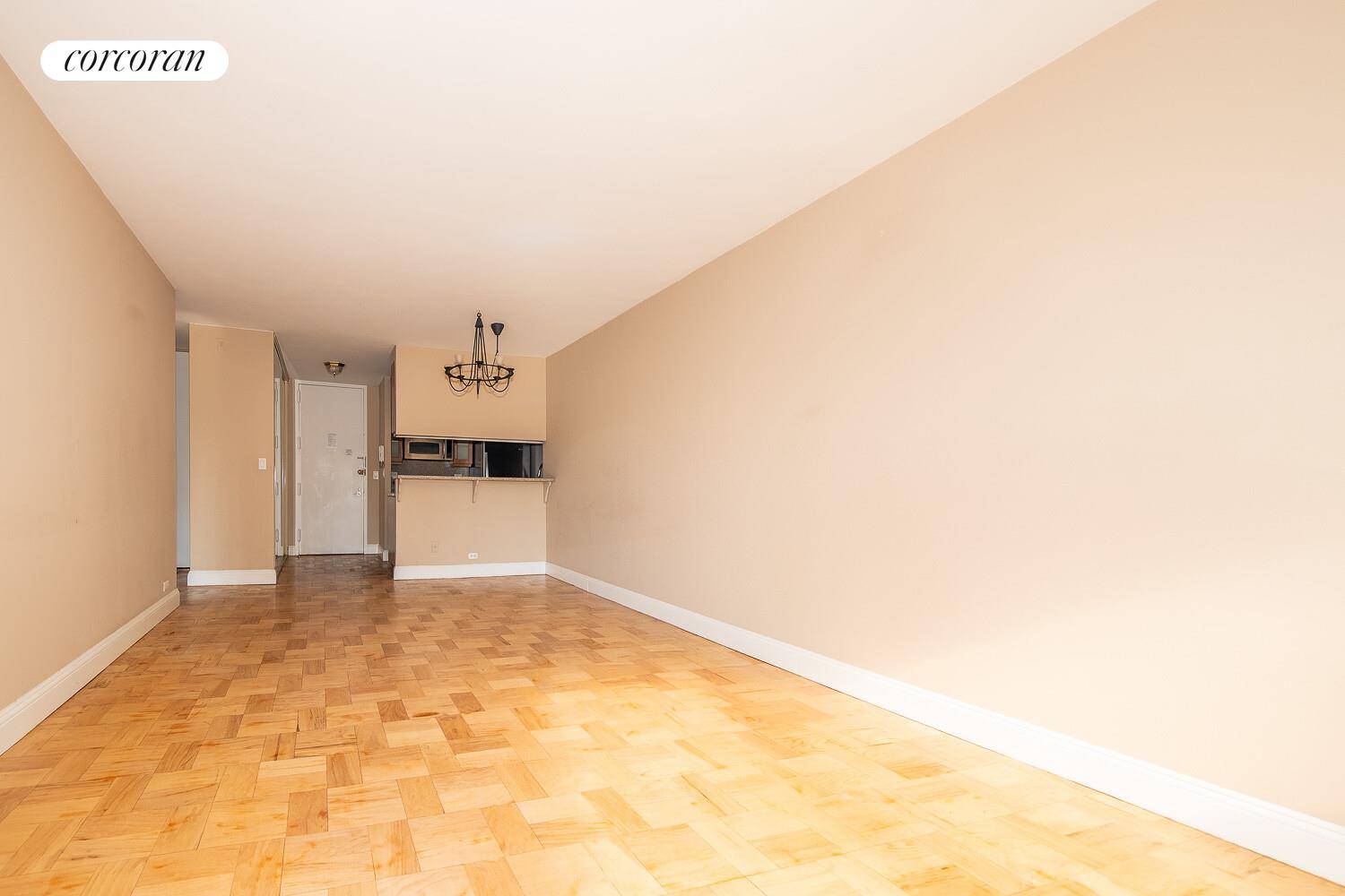 This super bright one bedroom with amazing views of the Empire State Building is of the largest lines in the building.