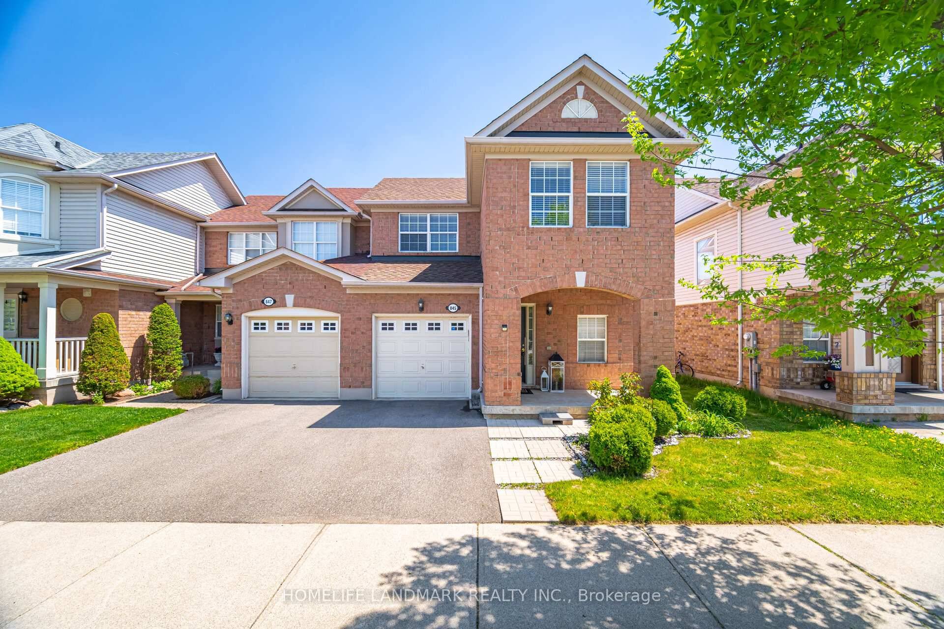 Bright amp ; Stunning End Unit Mattamy Croftside Model On A Quiet Crescent In The Highly Sought After Community Of Beaty in the popular Hathorne Village.