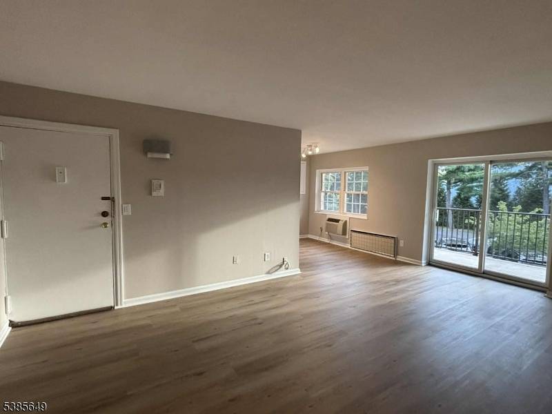 Just renovated and move in ready !