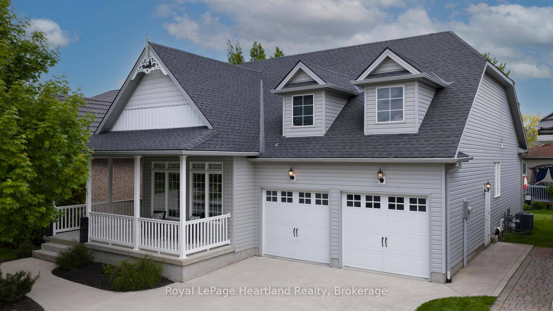 Welcome to The Bridges of Seaforth Luxury Living on the Golf Course.