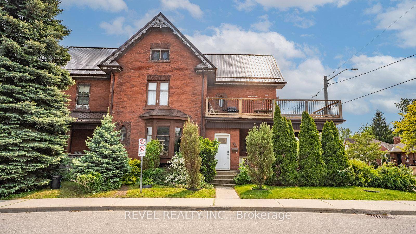 Fabulous Turnkey Duplex in the Heart of Brantford, with Growth Potential !