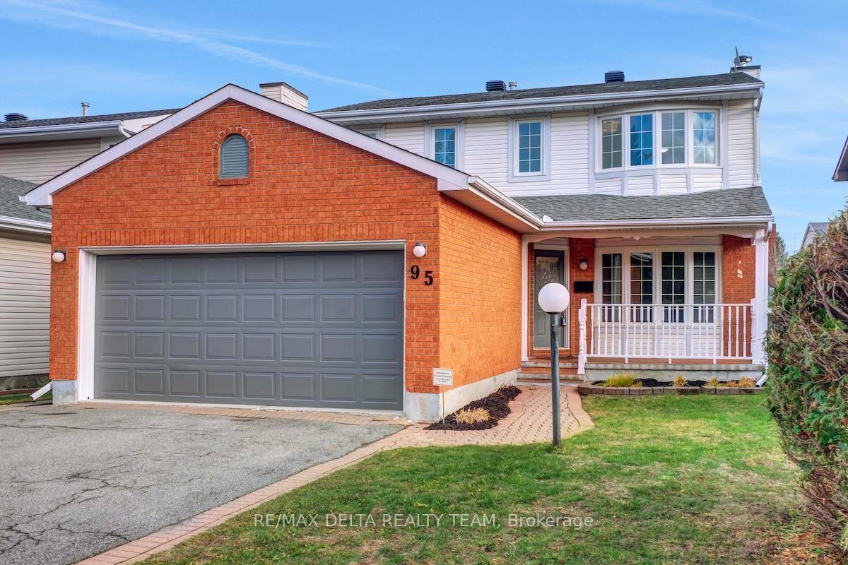 Charming Family Home in the Heart of Barrhaven Original Owner !
