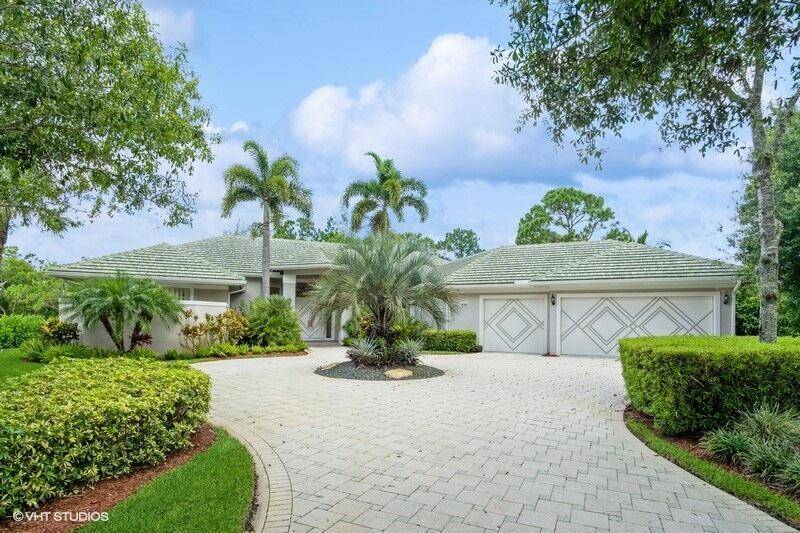 Welcome to Old Trail in Ranch Colony Jupiter's hidden gem for golf and nature enthusiasts.
