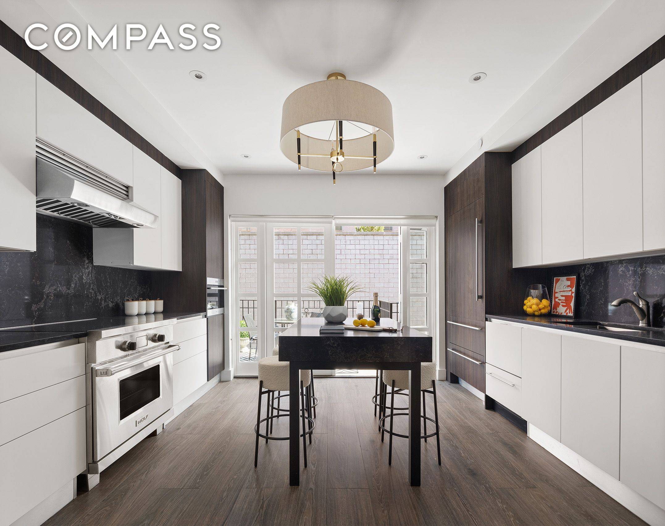 A Modern Oasis in the Heart of Boerum Hill !