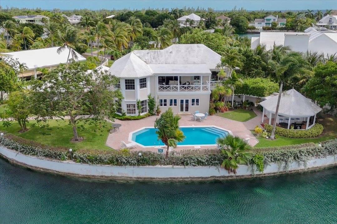 8 PORT NEW PROVIDENCE Single Family Home New-Providence