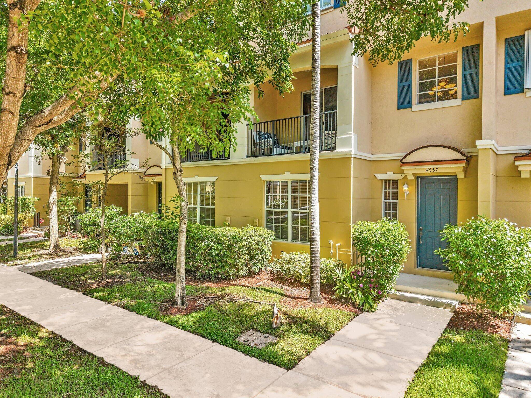 Light and bright 3 bedroom plus loft townhome with 2 car garage perfectly situated minutes to the beach and Downtown Atlantic Avenue !