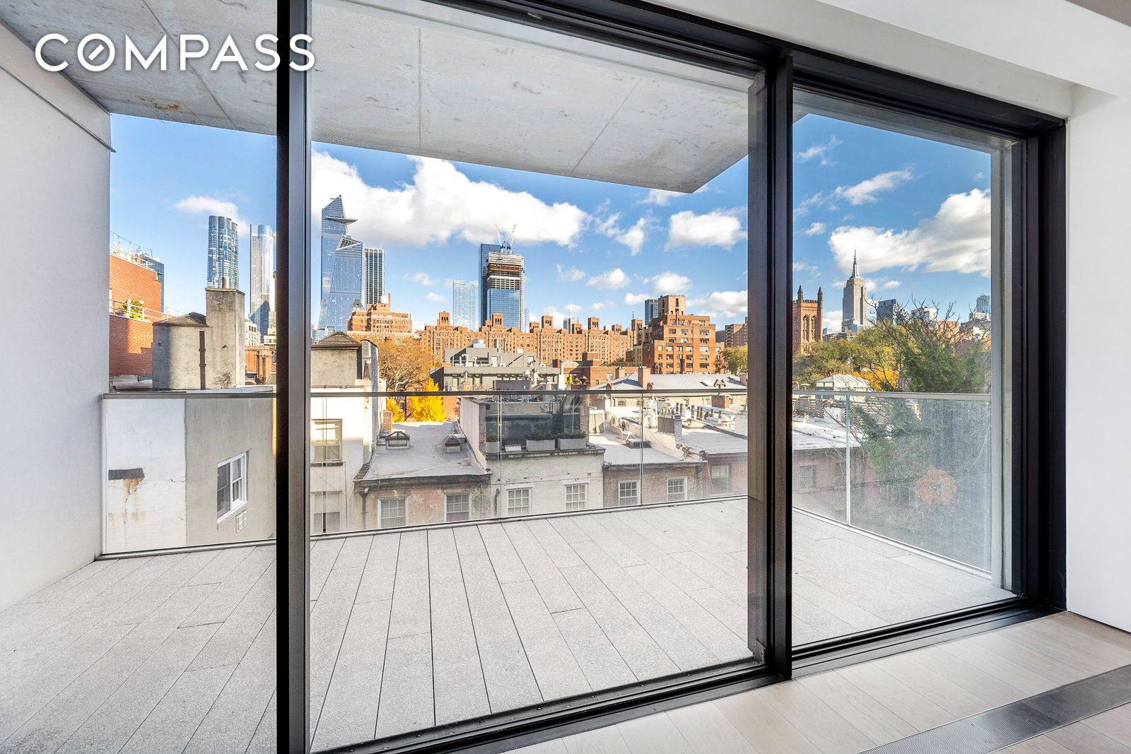 Located on the most prime West Chelsea block, live in the most bespoke 2 bed, 2.