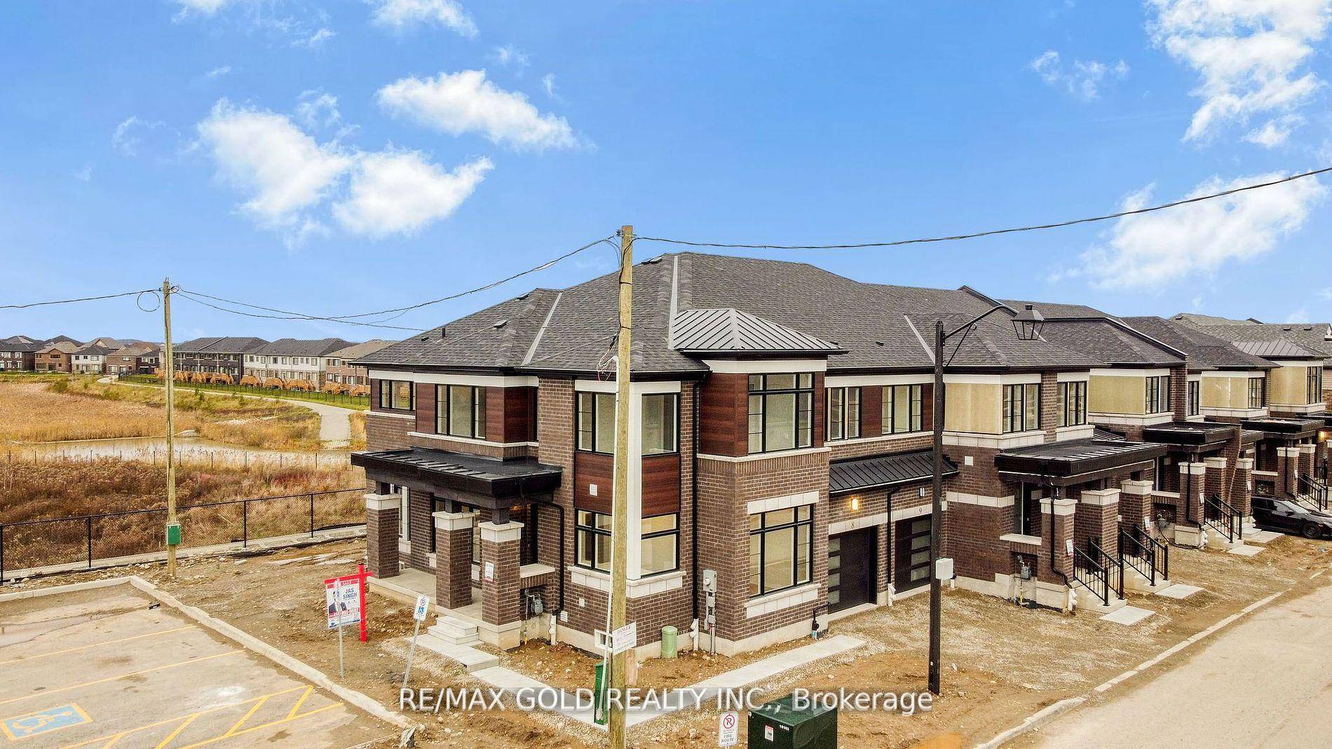 2174 Sq ft Brand New Premium Huge End Unit Freehold Townhome for Sale in Cambridge.