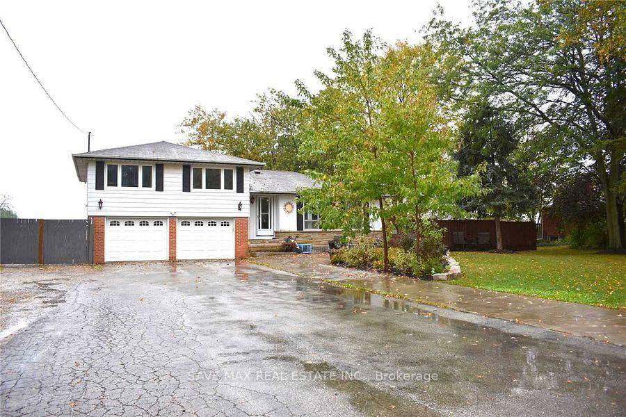 Beautiful Renovated Back Split 4 Level House Situated On A Large Lot, In A Fantastic Location Of Rural Milton.