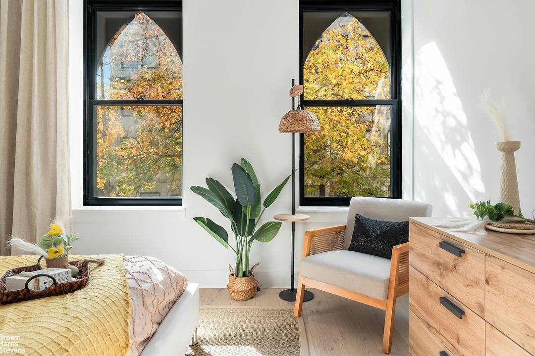 Spacious and perfectly laid out, this over sized one bedroom is a space you can grow into.