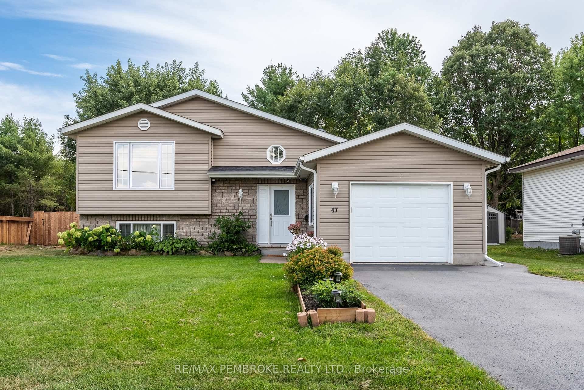 Step into this beautifully updated and meticulously maintained split entry home in the heart of Petawawa.