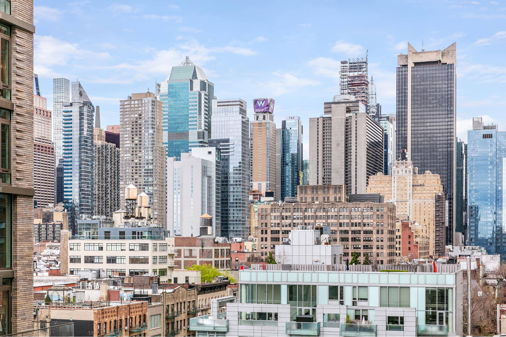 SPONSOR IS NOW OFFERING 6 TO BUYER'S BROKER FOR CONTRACTS SIGNED BY 12 31 24 Introducing 11H at Charlie West Discover the pinnacle of luxury in this new 3 bedroom, ...