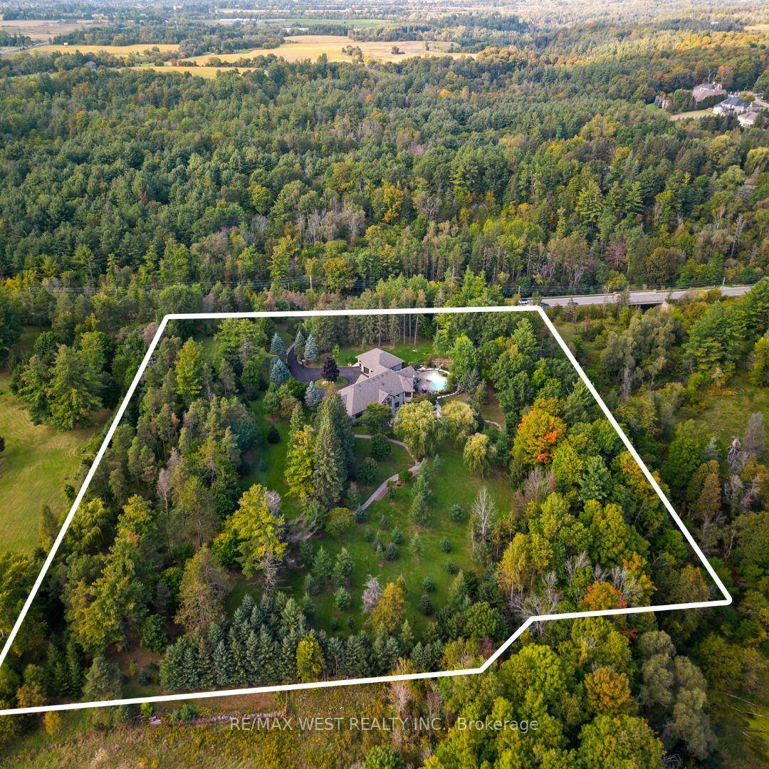 A rare Private Estate on 6 Acres Welcome to 5775 Kirby Rd.