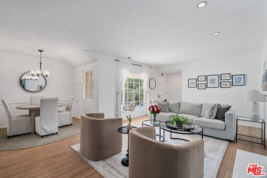 11319 Rose Ave 3BR Marina Del Rey La