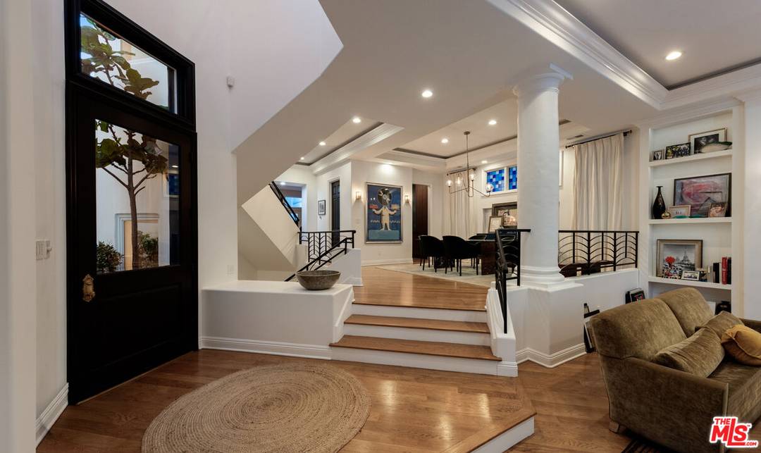 123   Channel Pointe Mall 4BR Marina Del Rey La