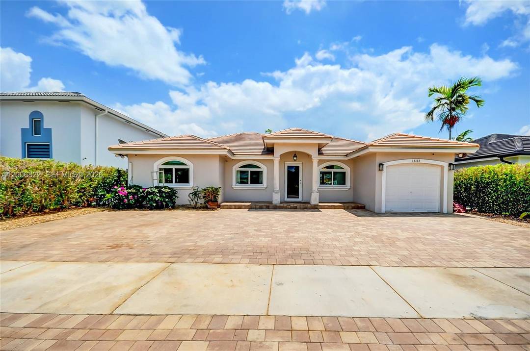 Beautiful single family home with 3 bedrooms and 2 full bathrooms, designed for comfort and functionality.
