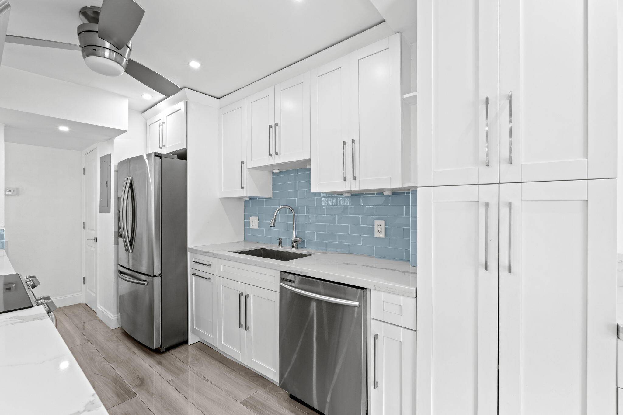 Beautifully updated 2 story condo in East Boca.