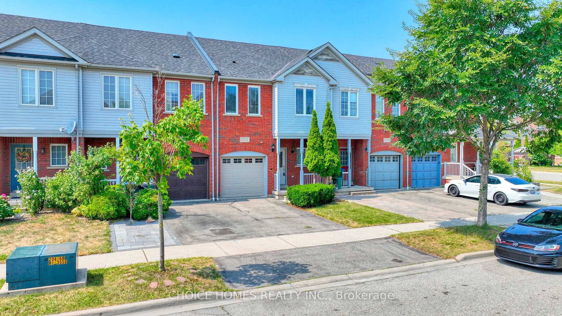 Description Immaculately maintained 3 bedroom, 2.