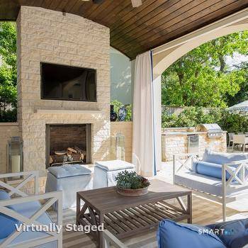 An exceptional opportunity to build a custom coastal residence on approximately 1.