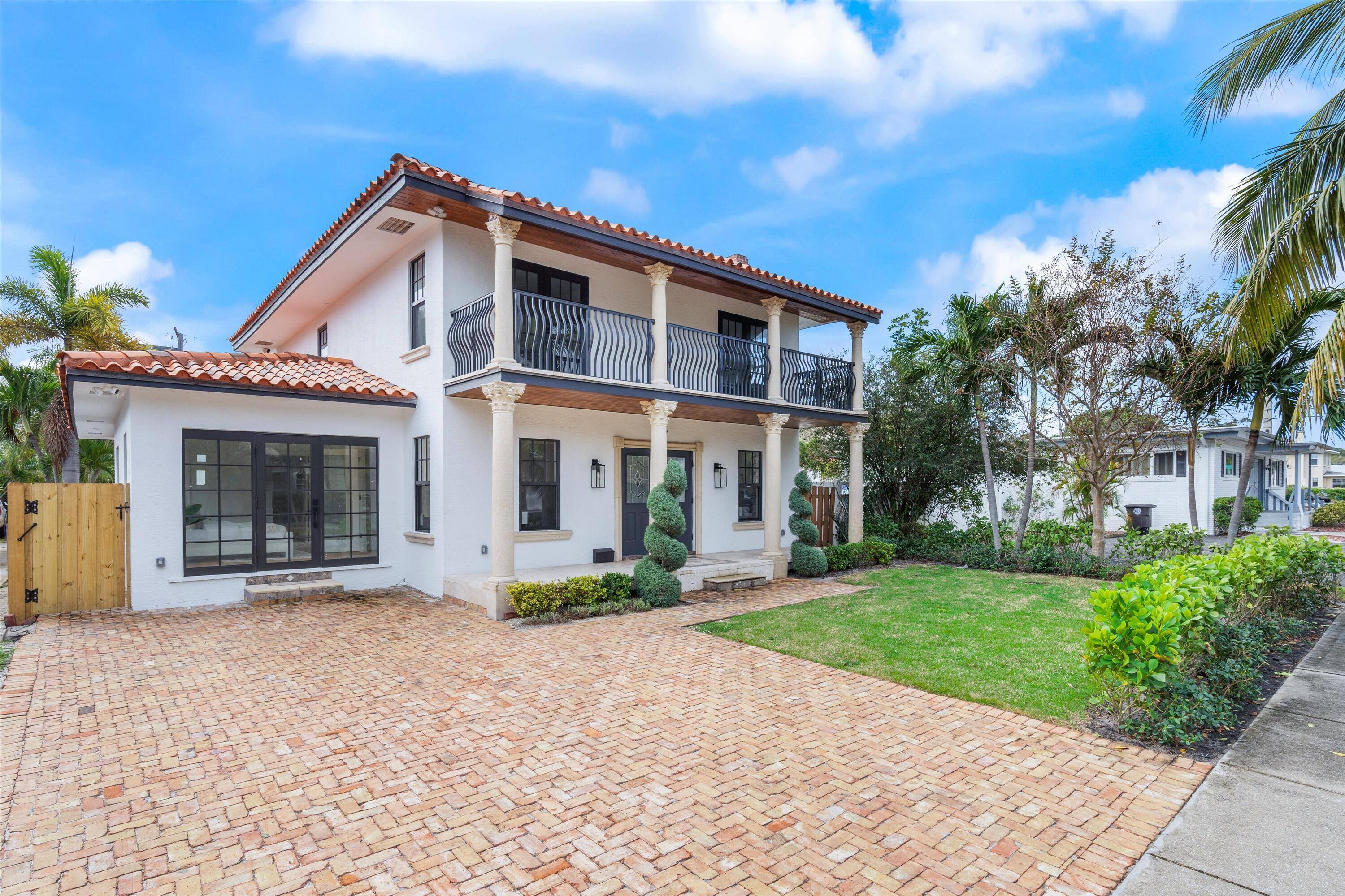 This beautiful property is located in the highly desirable Providence neighborhood.