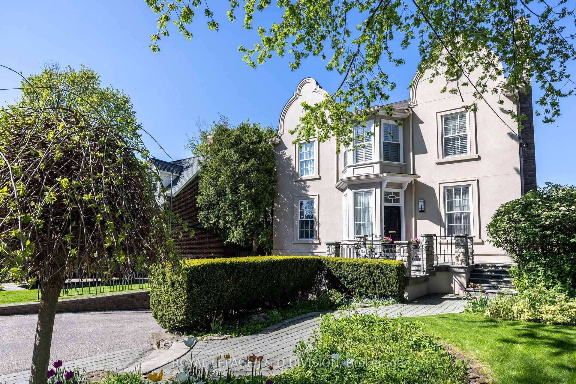 This custom home, built by prestigious Sorenson Homes, is located on a quiet and desirable block in the Cricket Club.