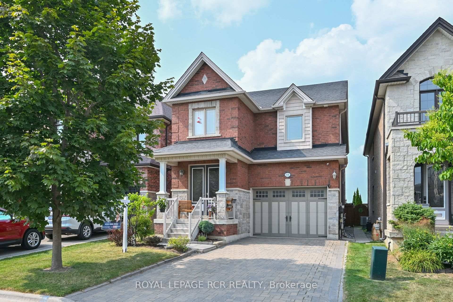 Beautiful family home in one of Alliston's most desirable areas.
