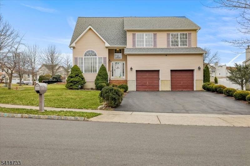 Beautiful 4 bedroom, 2. 5 bath Colonial on a cul de sac corner lot at The Hills of Matchaponix development.