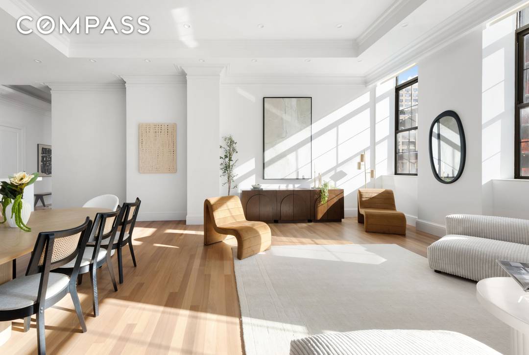 Rediscover a classic Loft 5C is a grand scale, sun filled loft residence distinguished by its remarkable proportions, oversized rooms, and an airy, flexible layout.