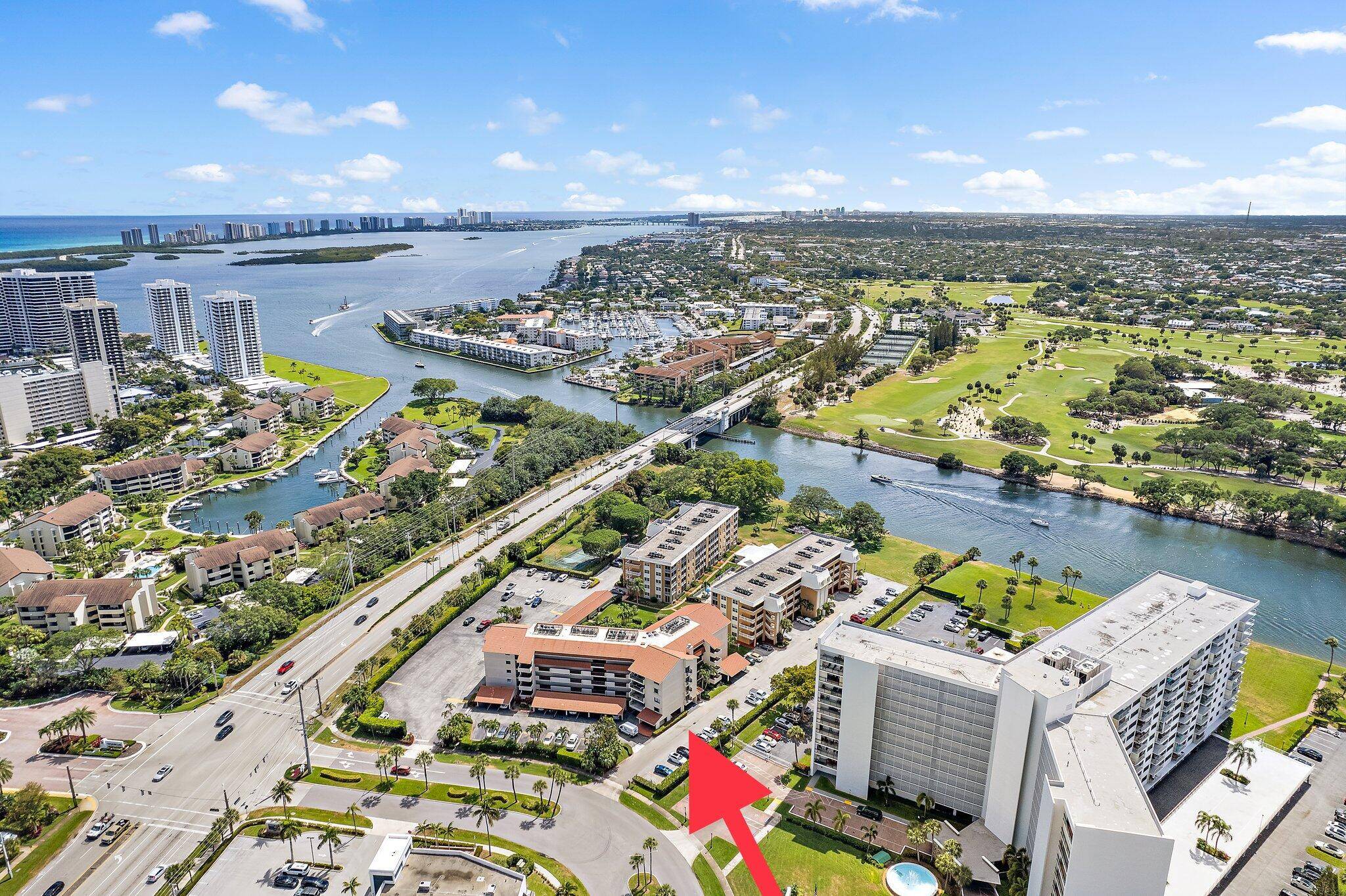Amazing opportunity to own this highly desirable and super spacious CORNER END unit in the heart of North Palm Beach.
