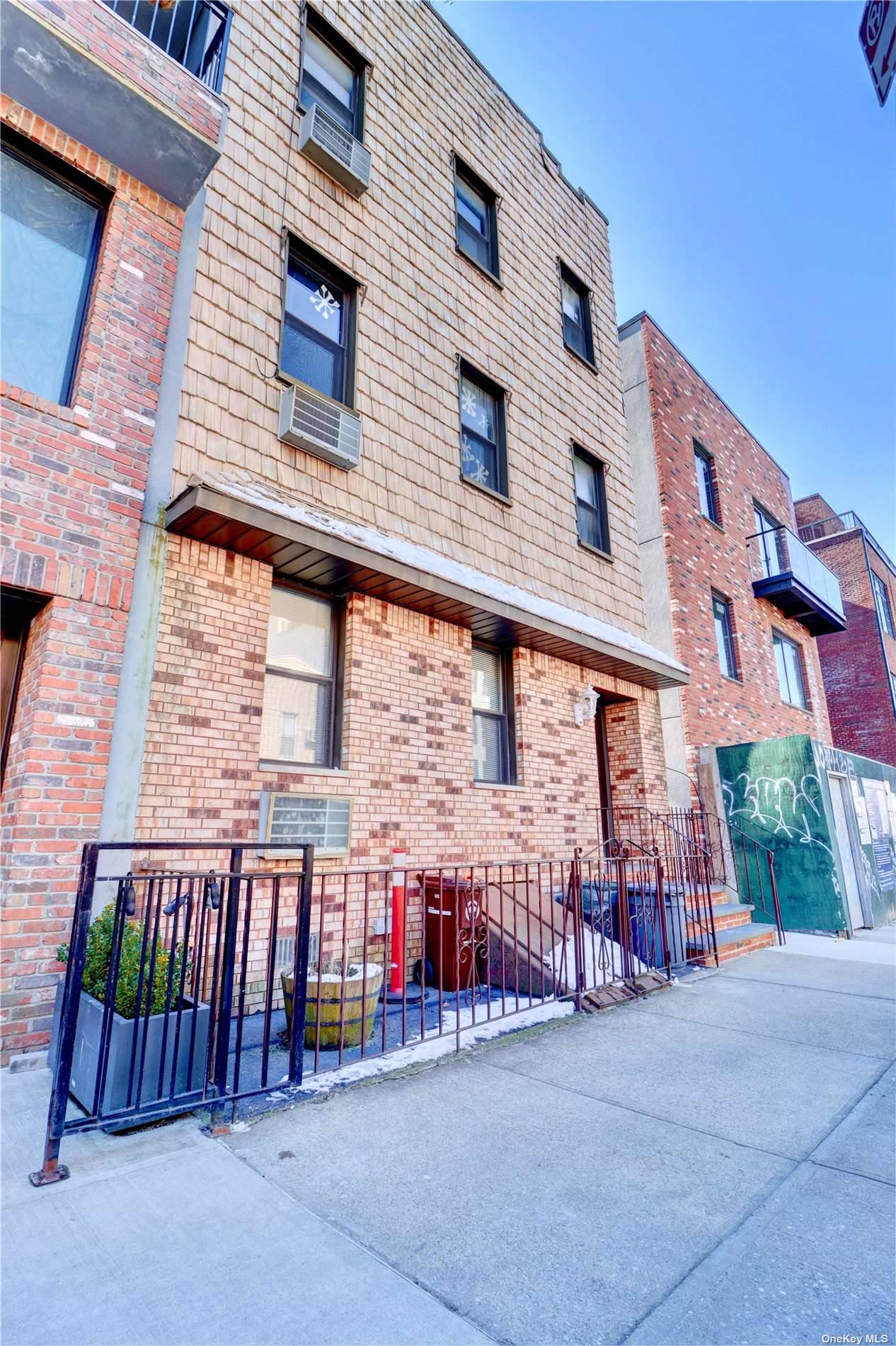 5 Family Discover a truly exceptional opportunity in Williamsburg, Brooklyn, with this remarkable property featuring two distinct Multi Family Dwellings on a single lot.