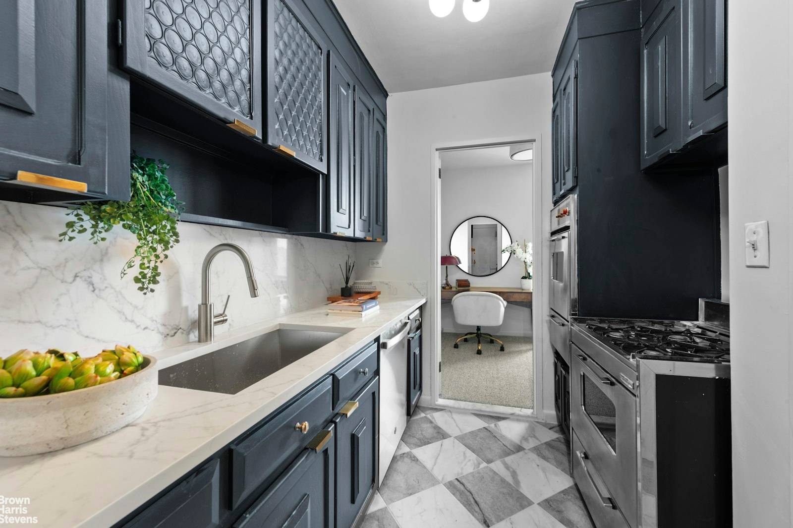 Apartment 39A at The Excelsior Spectacular Corner Unit Approx.
