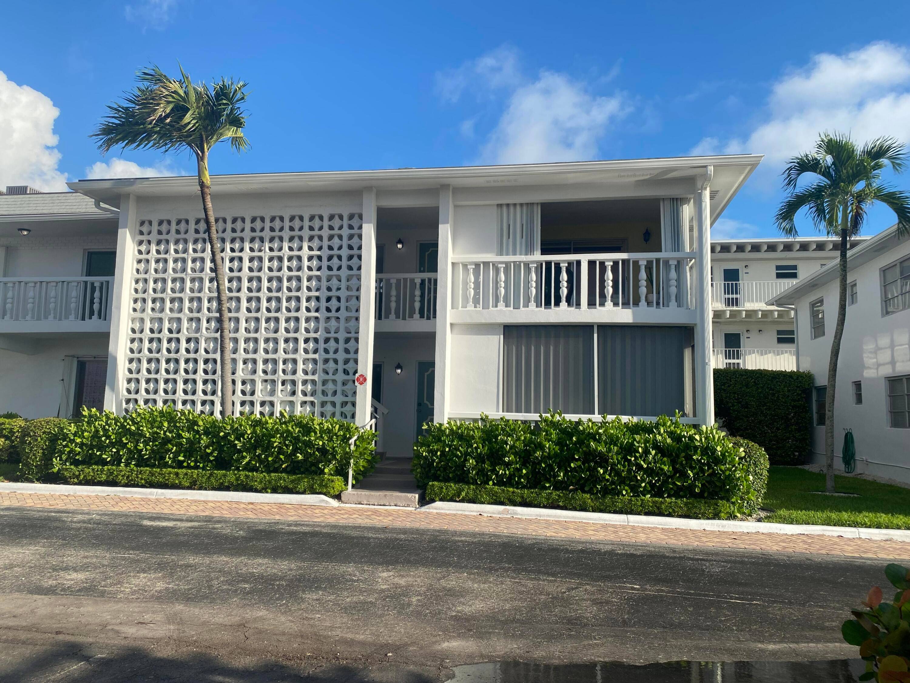 Second floor, corner unit, one of the larger units at the 4201 Palm Beach Villas building in South Palm Beach.