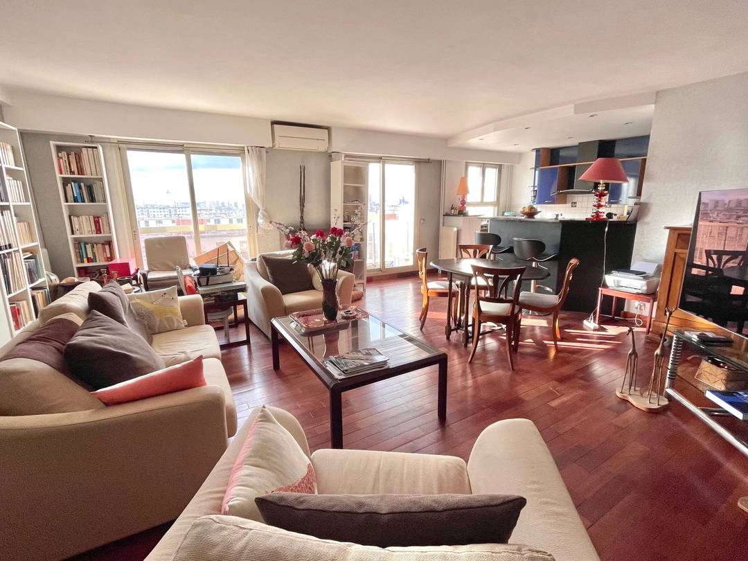 Alesia - Family apartment with Eiffel Tower view