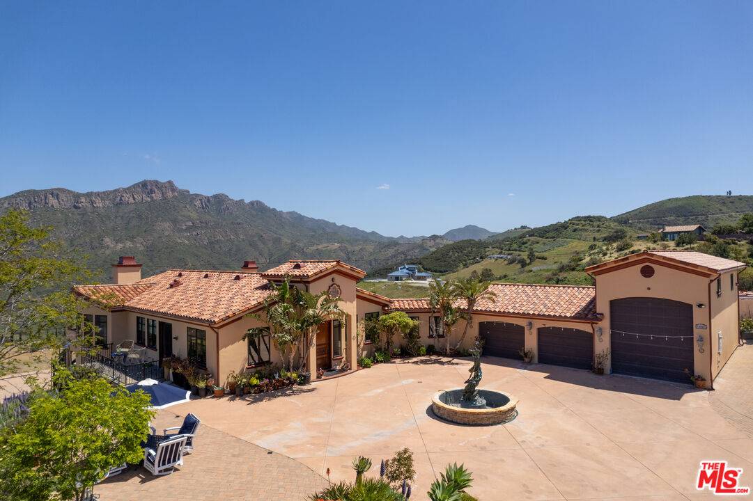 10825   Pacific View Dr 5.0 Malibu LA