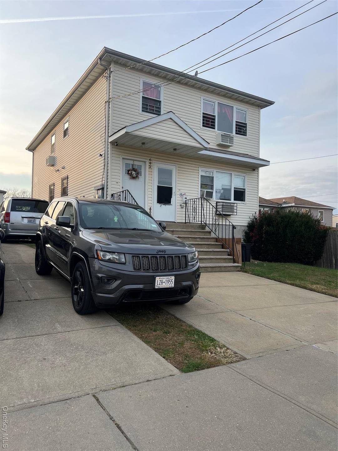 Excellent investment opportunity with this spacious 6 bedroom, 4 bath multi family home in desirable Arverne.