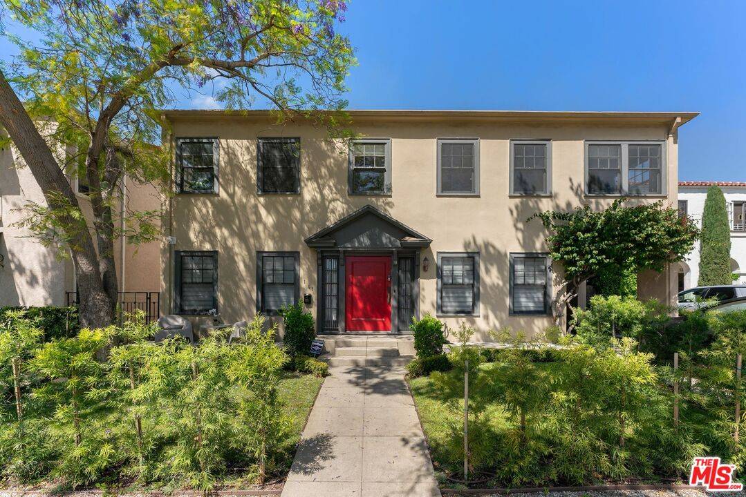 139  S Orange Dr 7BR Hancock Park La