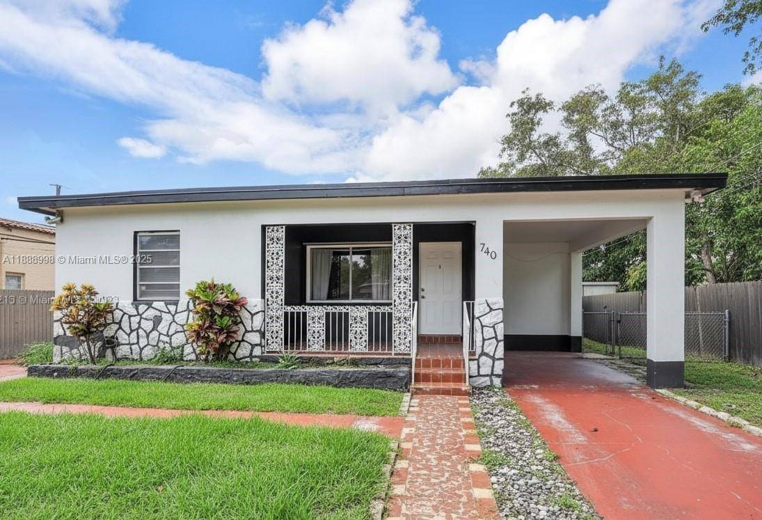 Charming 3 2 in Prime Miami Location !