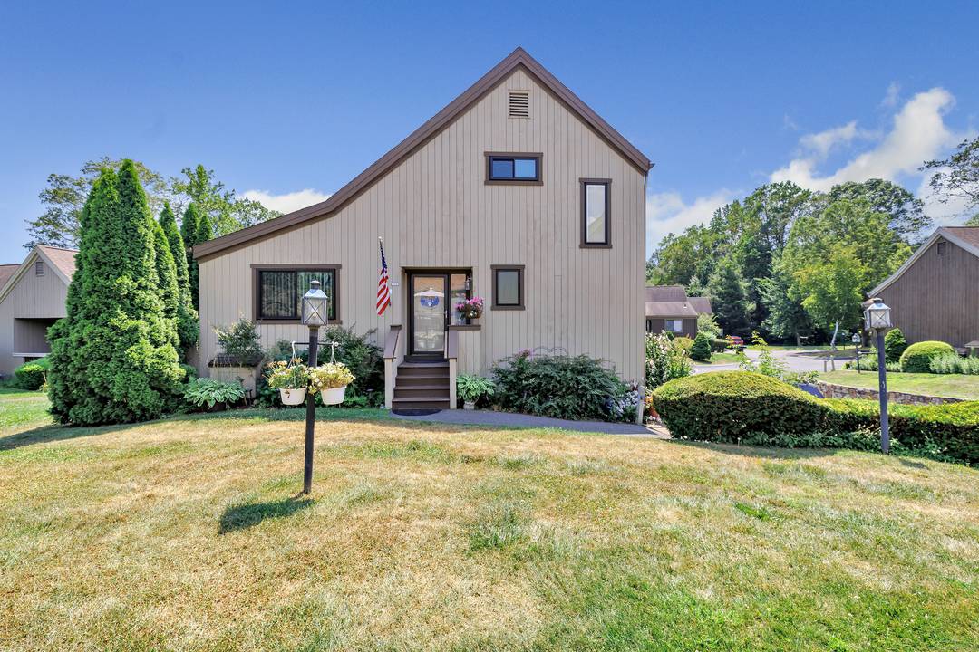 FRONT DOOR PARKING IN ORON0OUE VILLAGE, largest over 55 community in Fairfield County with pickleball, tennis courts and swimming pools plus individual male female saunas !