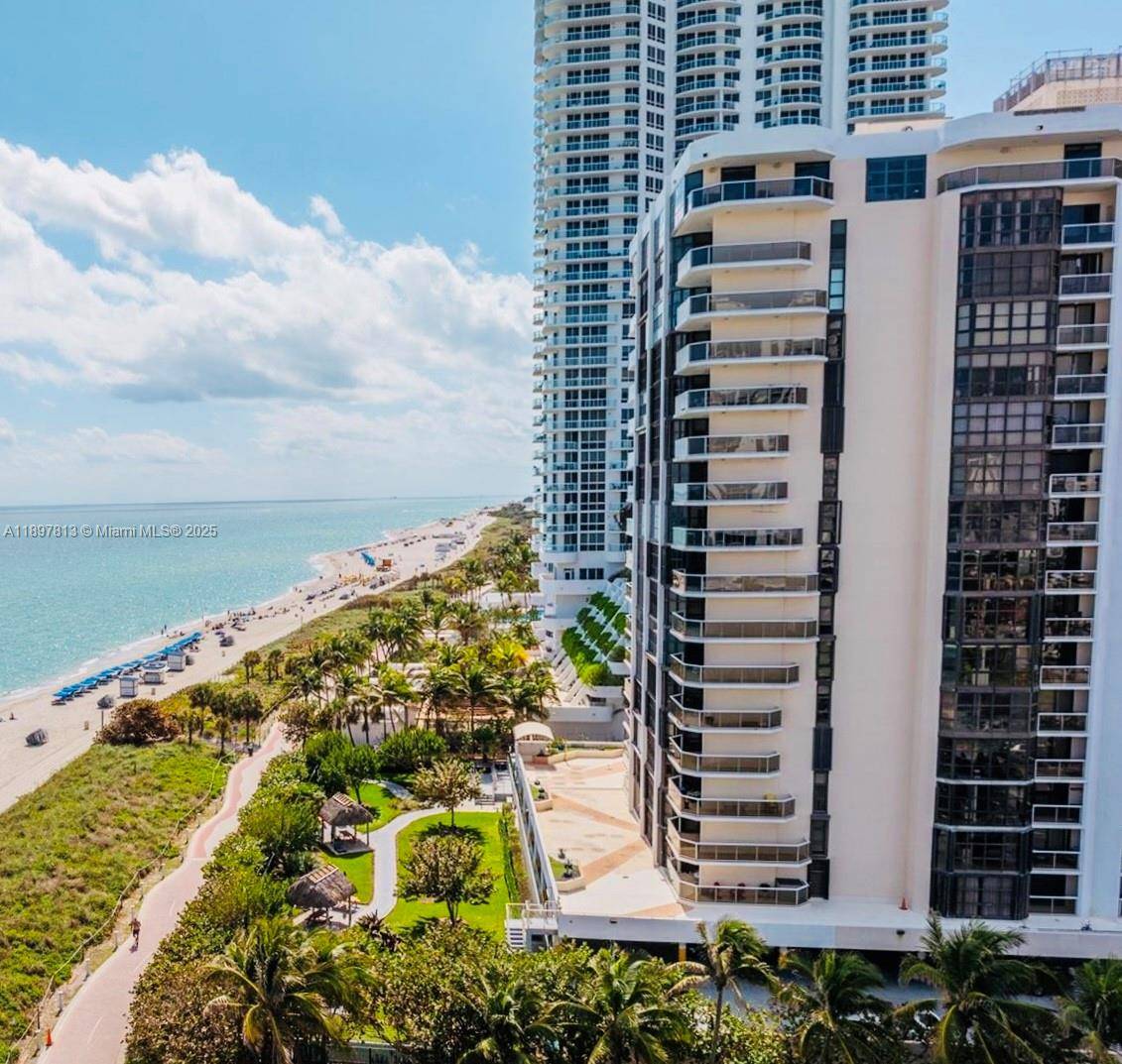 Brighth and spacious 1, 955 sq.