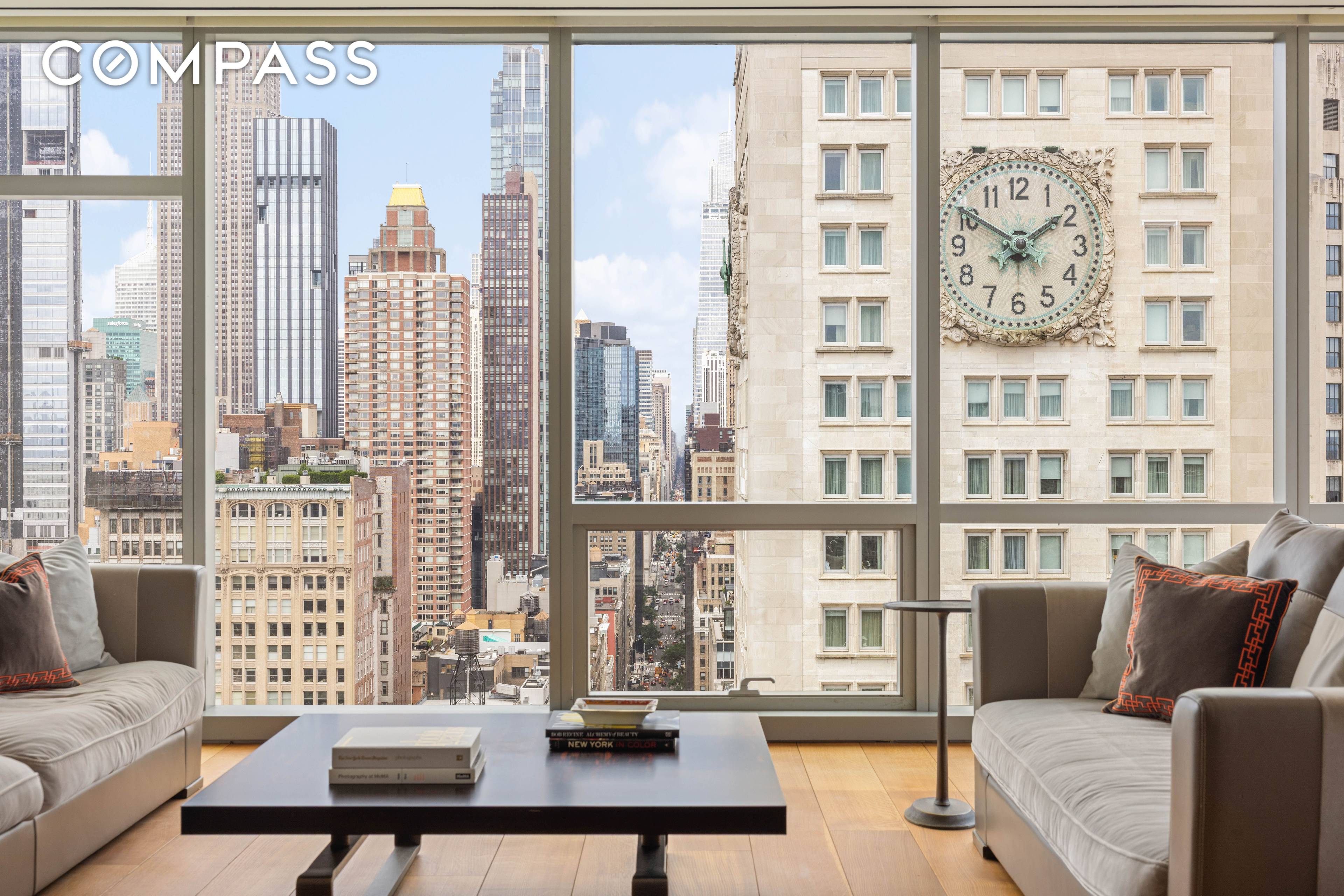 High above Madison Square Park, Residence 32B at One Madison captures panoramic views in every direction through dramatic floor to ceiling windows.