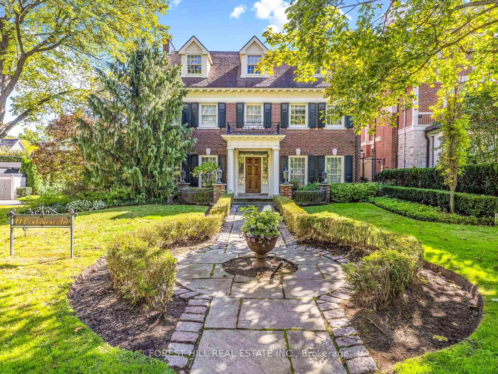 Captivating residence exquisite estate Classic Elegance This magical home has been meticulously cared for, remodeled upgraded, and maintained by its owners Classic charm centre hall design offers spaces of refined ...
