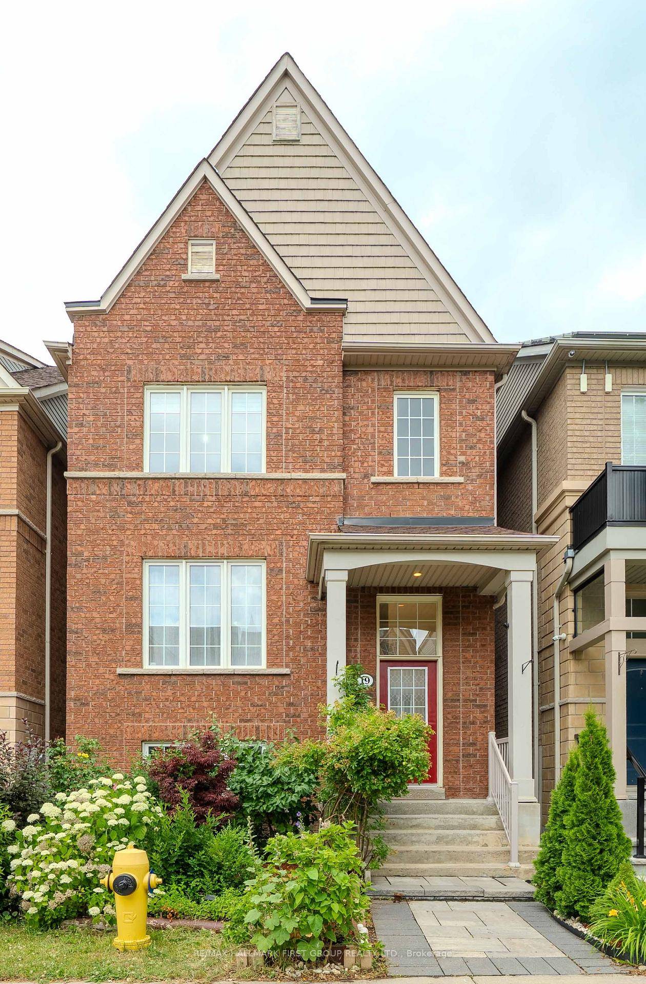Discover this beautifully maintained 3 2 bedroom, 3.