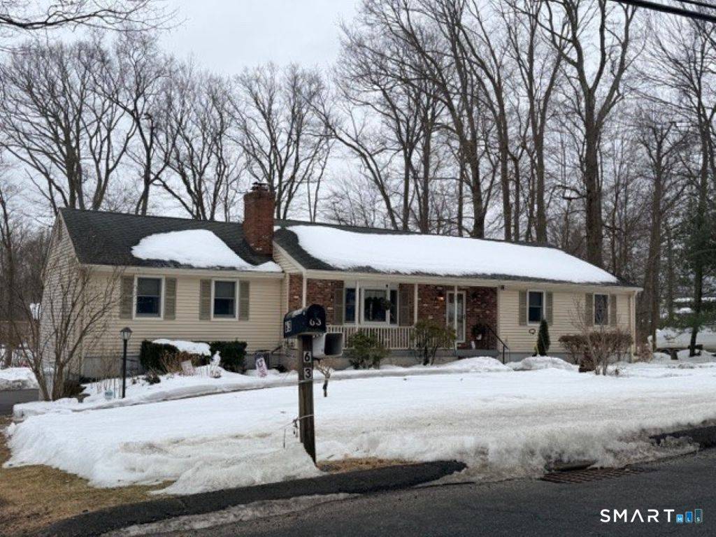 Spacious, versatile and thoughtfully designed this 11 room Ranch style home offers exceptional one level living with a flexible layout perfect for today's lifestyle.