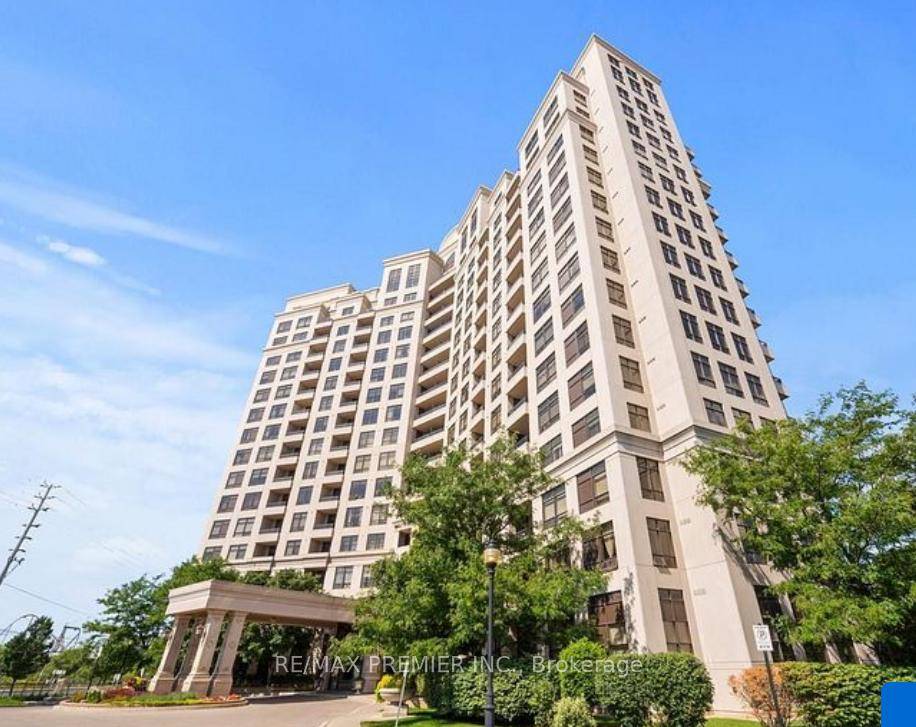 Welcome to Bellaria Residences Tower 1 This 1 Br, 1 Bath unit includes 2 Parking Spots Side by Side and 1 Locker.