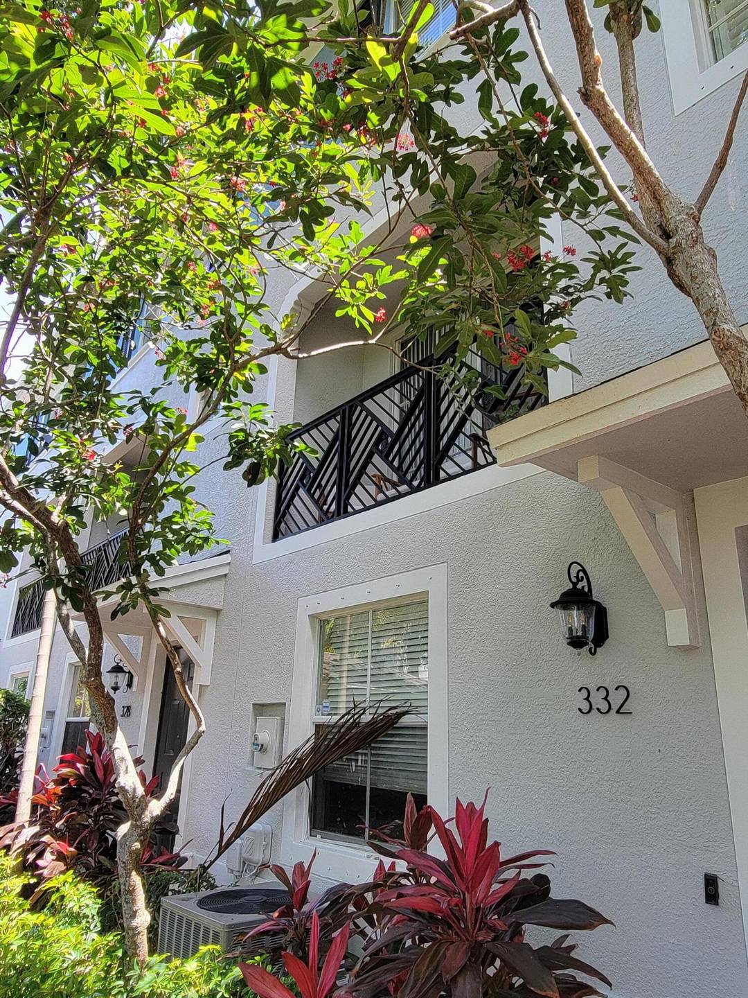 Live just steps from the vibrant energy of Atlantic Avenue in this beautifully maintained 2 bedroom den, 2.