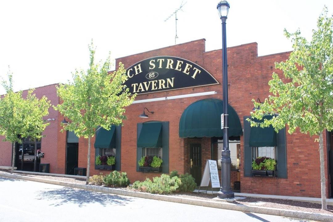 Rare offering own both the Arch Street Tavern business and the freestanding real estate.