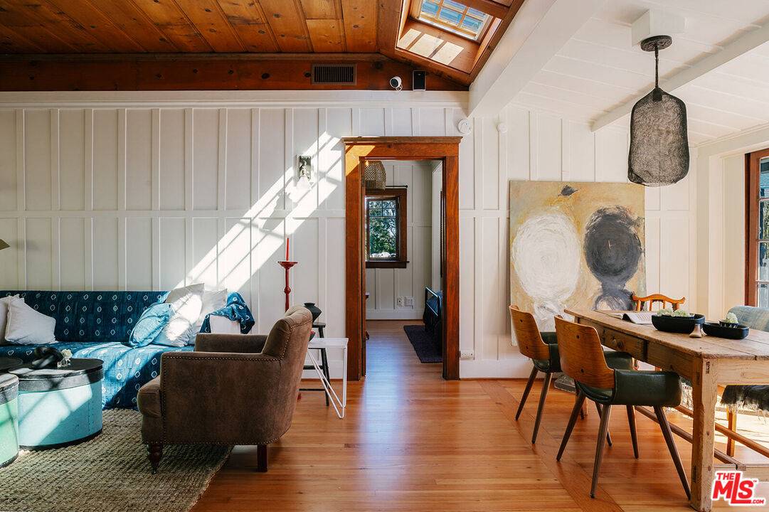 1954 Pinehurst Rd 3BR Hollywood Hills East La